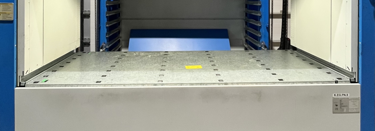 KardexShuttle_NT500_2500x863_Pos.275_Gerätebild1