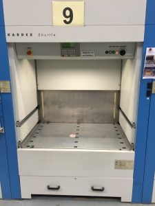 Kardex Shuttle NT 250 Entnahmebereich